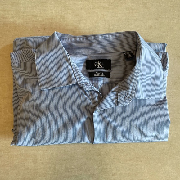 CALVIN KLEIN thin stripe button down shirt - Picture 2 of 4